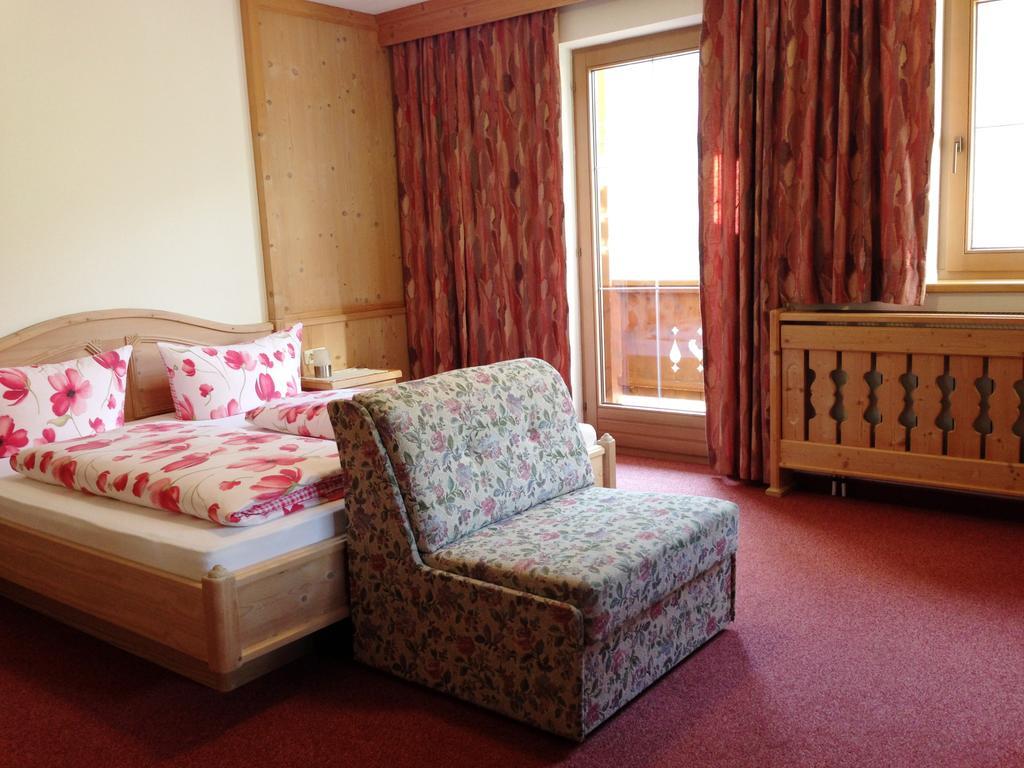 Hotel Haus Windegg Tux Esterno foto