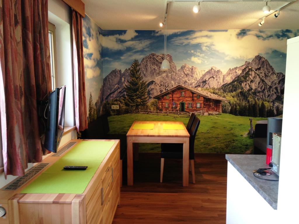 Hotel Haus Windegg Tux Esterno foto